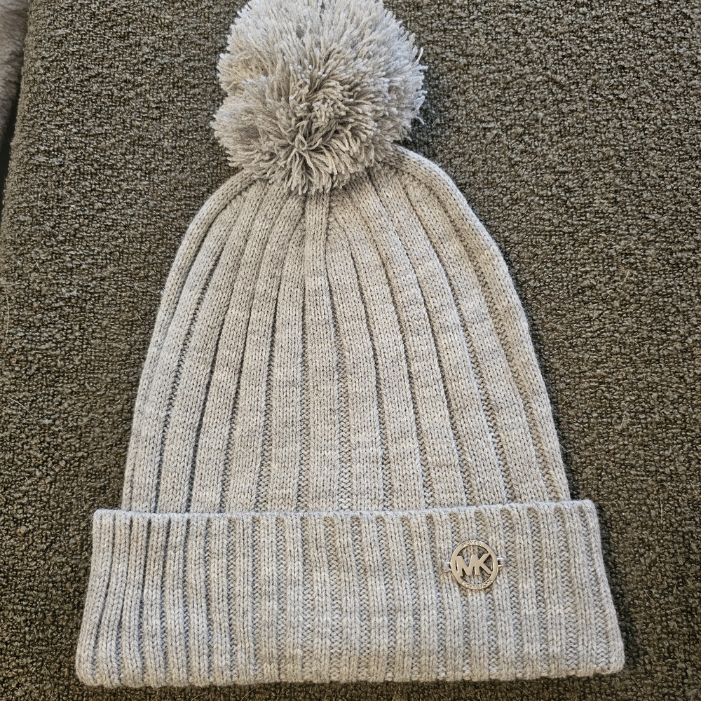 Michael Kors Light Gray Ribbed Beanie with Pom
